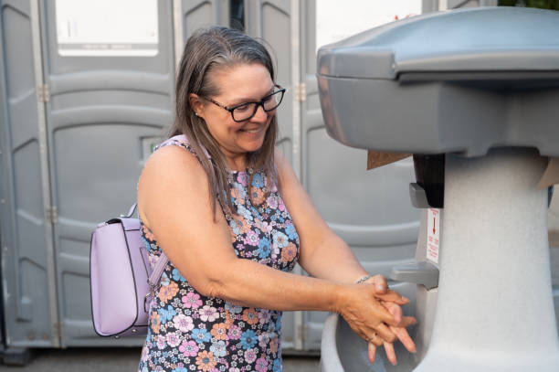 Best Emergency porta potty rental  in Martinsvle, IL